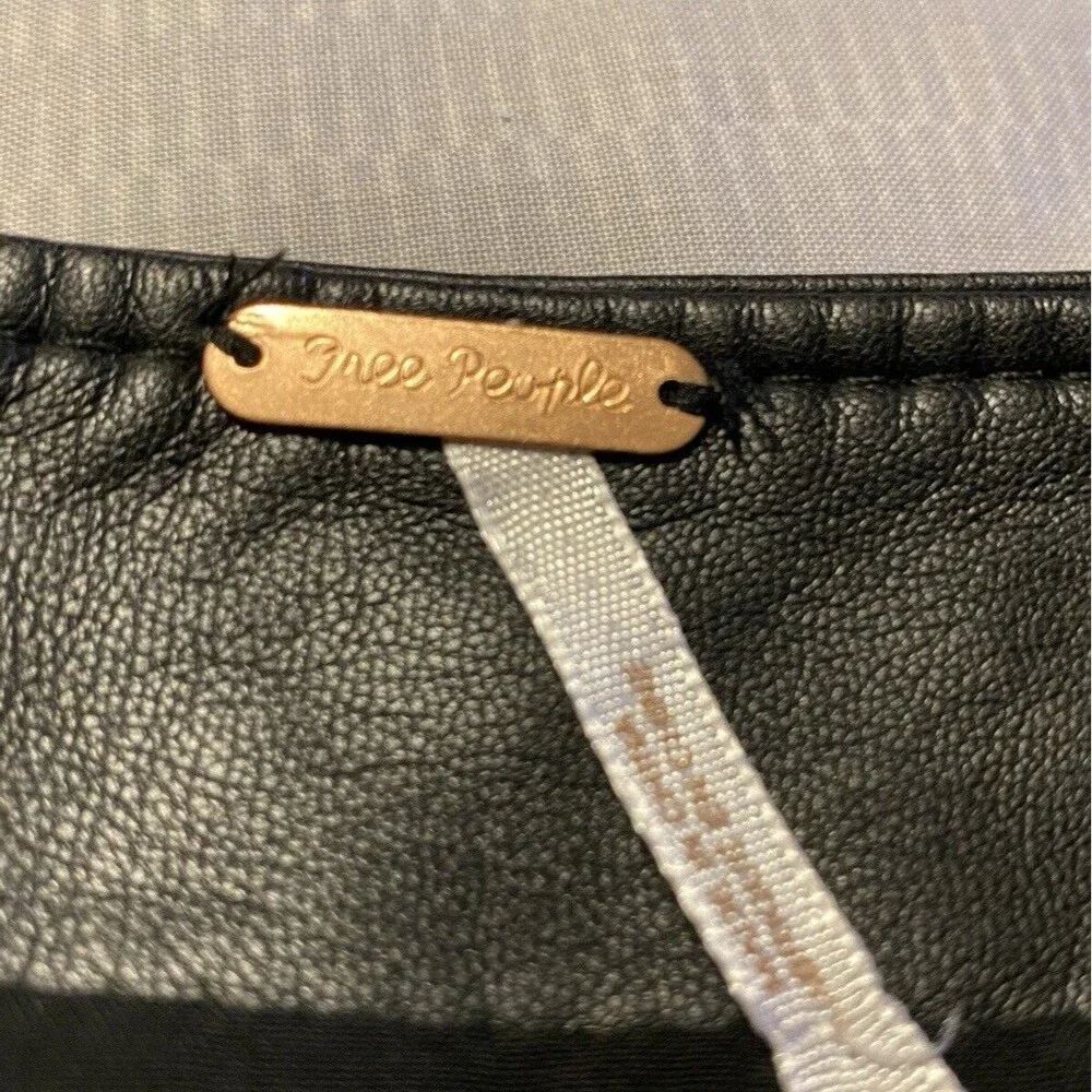 Free People Faux Leather Mini Skirt Zip Size 0 Black Lined Buckle Goth Grunge